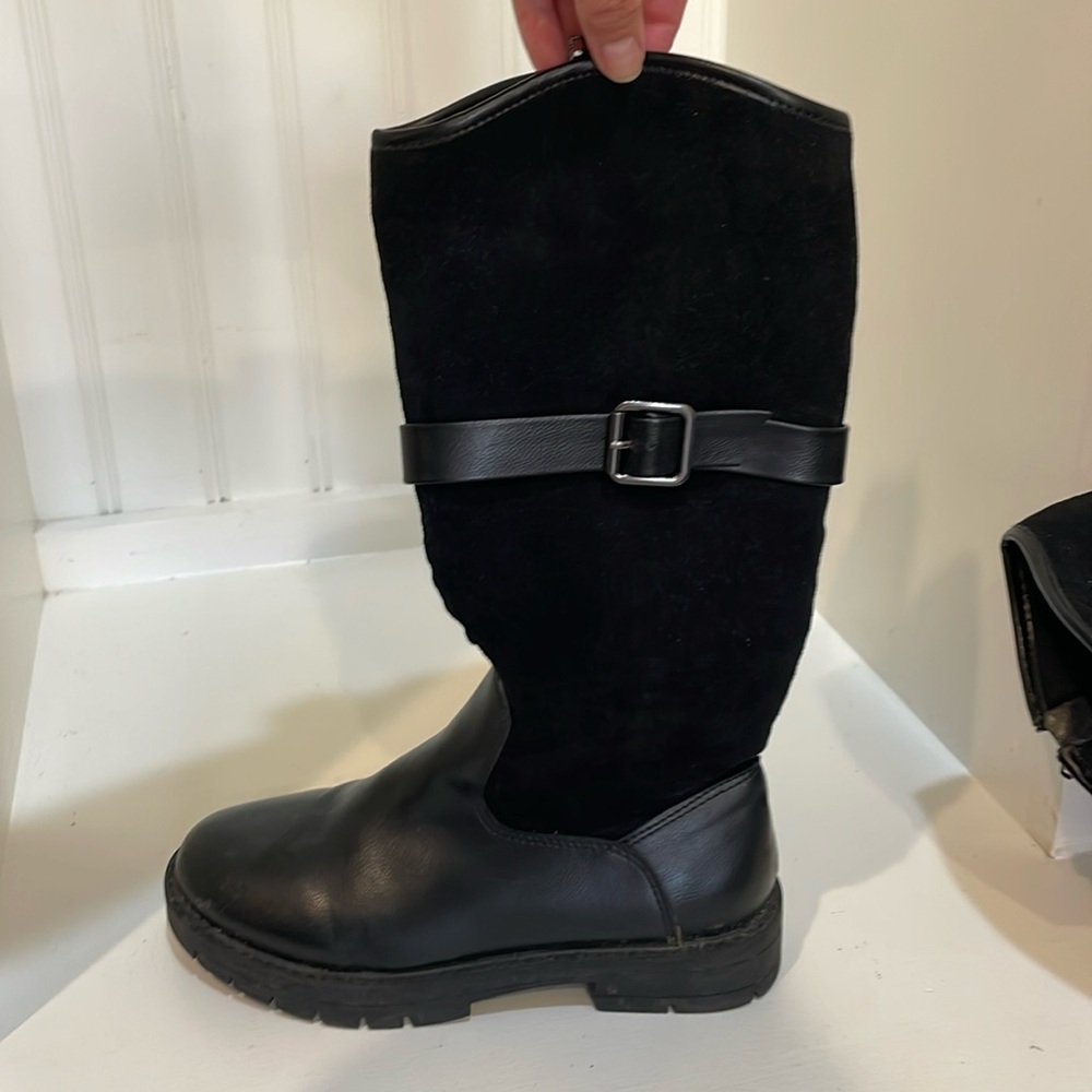Kids riding boots size 3